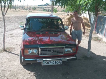 Авто ВАЗ 2107 1990 № 8311377