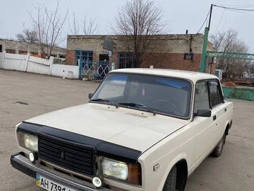Авто ВАЗ 2107 1996 № 8311403
