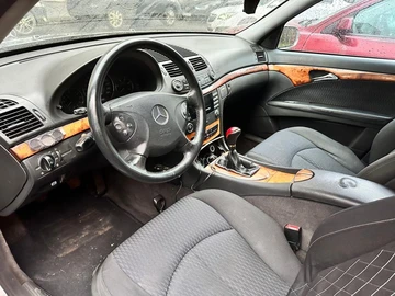 Авто Mercedes 220 2003 № 8311485
