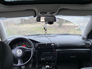 Авто Volkswagen Passat Variant 2000 № 8311638