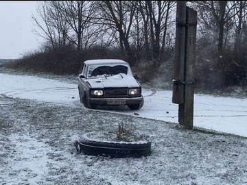 Авто ВАЗ 2107 2006 № 8311723