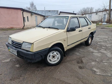 Авто ВАЗ 21099 1995 № 8311759