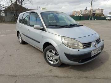 Авто Renault 4 2005 № 8311766