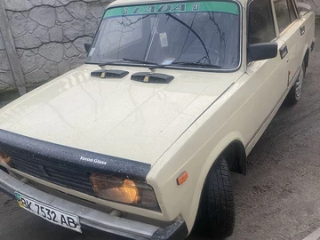 Авто ВАЗ 2105 1989 № 8312239
