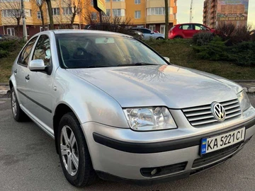 Авто Volkswagen Bora 2002 № 8312250