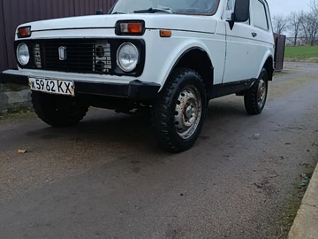 Авто ВАЗ 2121 1988 № 8312336