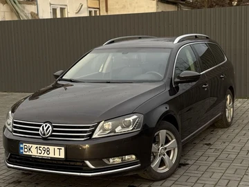 Авто Volkswagen Passat Variant 2011 № 8312523
