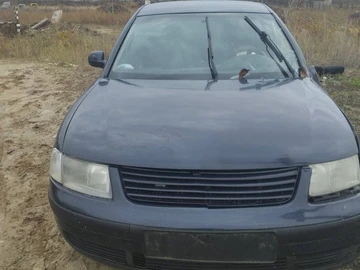 Авто Volkswagen Passat Sedan 1999 № 8312567