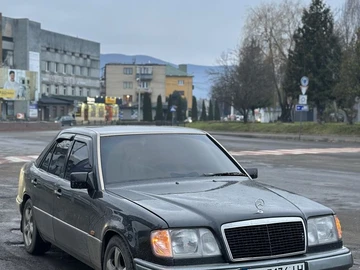 Авто Mercedes E Серия 1995 № 8312573
