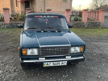 Авто ВАЗ 2107 2003 № 8312637