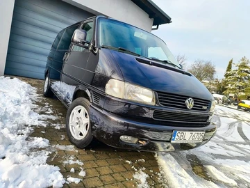 Авто Volkswagen Transporter 2002 № 8312639