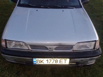 Авто Nissan Sunny 1995 № 8312643