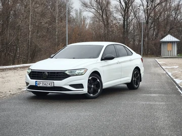 Авто Volkswagen Jetta 2018 № 8312807
