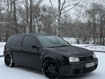 Авто Volkswagen Golf 2000 № 8312835