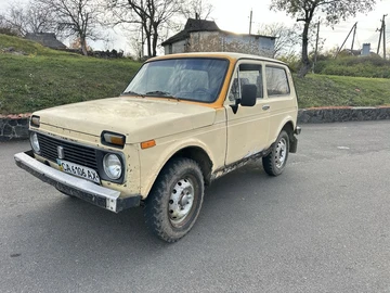 Авто ВАЗ 2121 1997 № 8312852