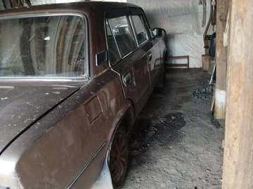 Авто ВАЗ 21101 1975 № 8313081