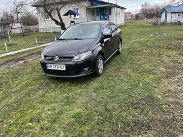 Авто Volkswagen Polo 2011 № 8313404