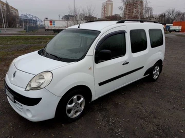 Авто Renault Kangoo Passenger 2010 № 8313412