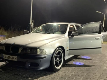 Авто BMW 5 Серия 1999 № 8313564