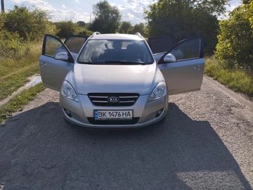 Авто KIA Cee X27 D 2008 № 8313636