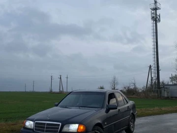 Авто Mercedes Mb 1994 № 8313658