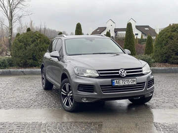 Авто Volkswagen Touareg 2012 № 8313628