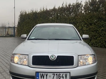 Авто Skoda Superb 2002 № 8313937