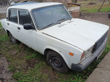 Авто ВАЗ 2107 1987 № 8314110