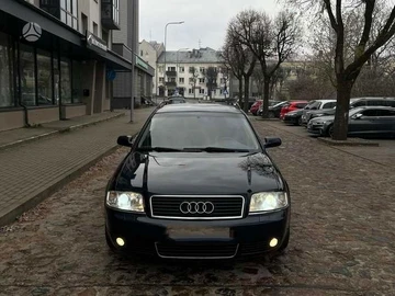 Авто Audi Quattro 2000 № 8314183