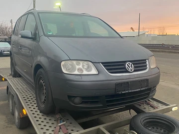 Авто Volkswagen Touran 2004 № 8314225