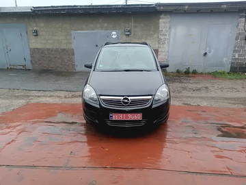 Авто Opel Zafira 2010 № 8314423