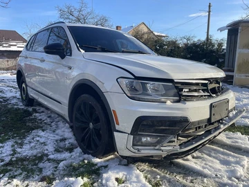 Авто Volkswagen Tiguan 2021 № 8314428