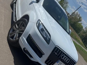 Авто Audi Q7 2013 № 8314514