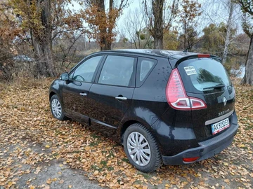 Авто Renault Scenic Iii 2010 № 8314705