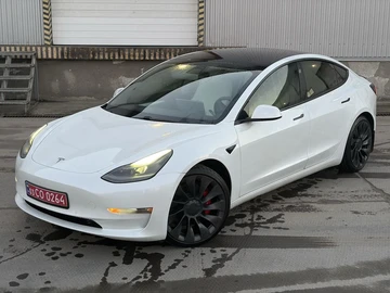 Авто Tesla Model 3 2021 № 8314828