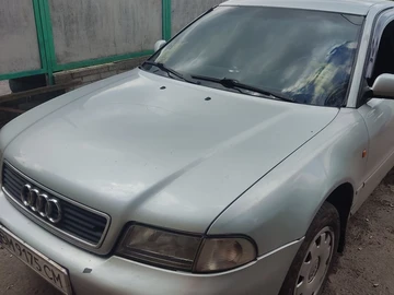 Авто Audi A4 1999 № 8314887