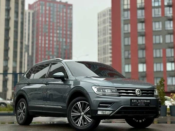 Авто Volkswagen Tiguan 2017 № 8315054