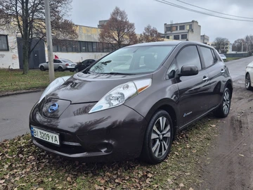 Авто Nissan Leaf 2015 № 8315055