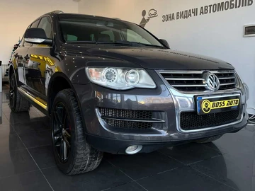 Авто Volkswagen Touareg 2007 № 8315056