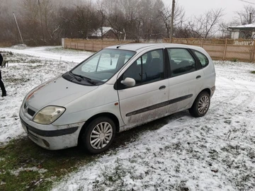 Авто Renault Scenic 2000 № 8315113