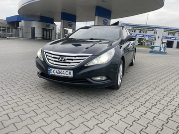 Авто Hyundai Sonata 2012 № 8315401