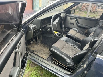 Авто Opel Rekord 1987 № 8315485