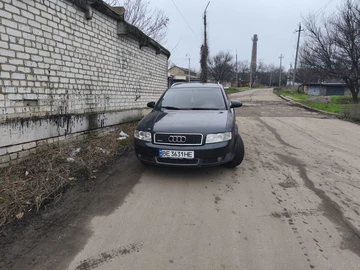 Авто Audi A4 2002 № 8315625