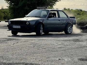 Авто BMW 3 Серия 1989 № 8316012