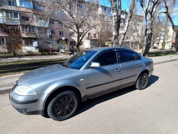 Авто Volkswagen Passat Sedan 2002 № 8316134