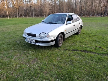 Авто Toyota Corolla 1998 № 8316140