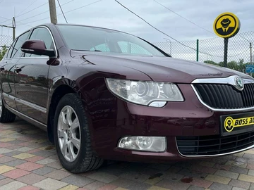 Авто Skoda Superb 2010 № 8316289
