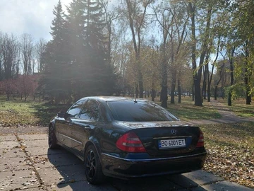 Авто Mercedes E Серия 2002 № 8316394