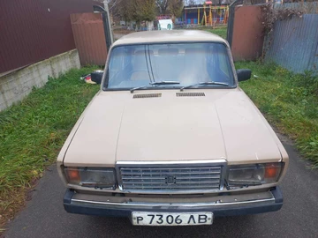 Авто ВАЗ 2107 1987 № 8316409