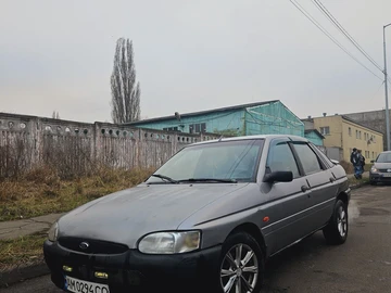 Авто Ford Escort 1998 № 8316682